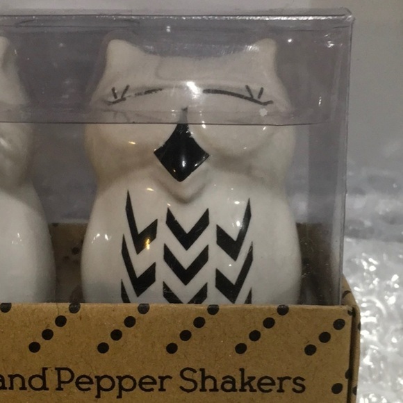 Owl Salt Pepper Set Ceramic Black White - Picture 2 of 7